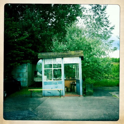 Kirschen-Tankstelle am Kaiserstuhl